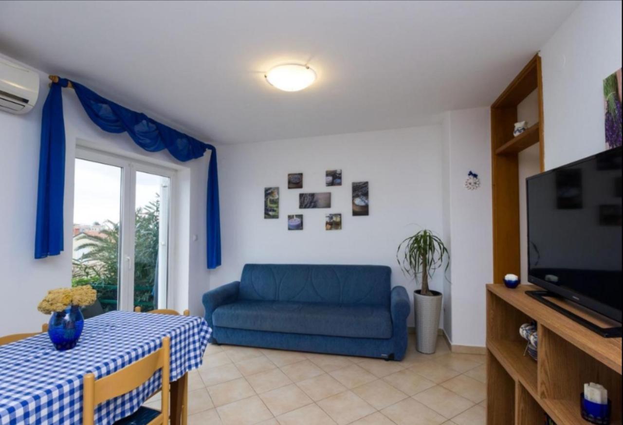Apartments Mali Lošinj Buitenkant foto